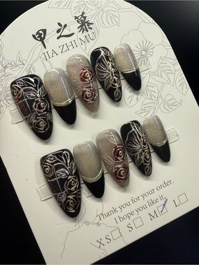 Black & Silver Floral Press-On Nail Set with Rose Accents Medium